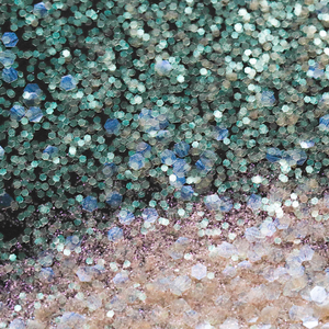 No-Plastic_Iridescent_Green_Today_Glitter